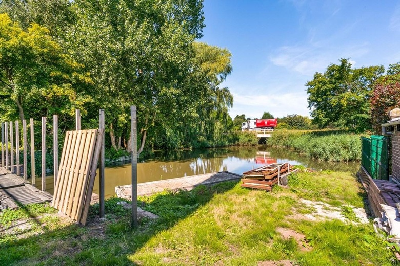 BedrijfsruimteaanZuiderdijk 7<br/> inBovenkarspel BedrijfsruimteaanZuiderdijk 7<br/> inBovenkarspel