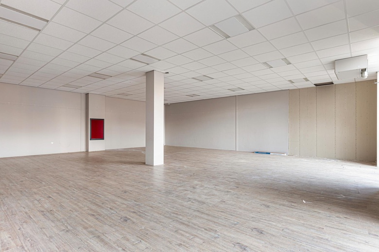 BedrijfsruimteaanEuromarkt 133<br/> inAlphen aan den Rijn BedrijfsruimteaanEuromarkt 133<br/> inAlphen aan den Rijn