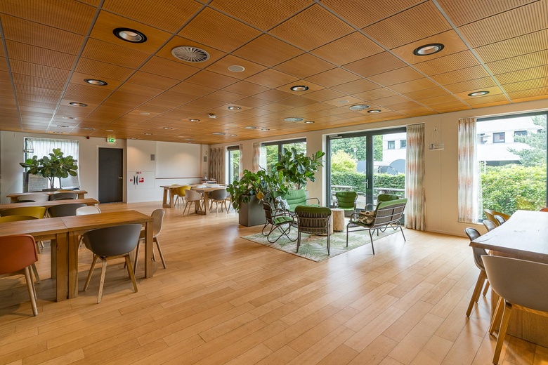 KantoorruimteaanJ.P. Broekhovenstraat 16<br/> inElburg