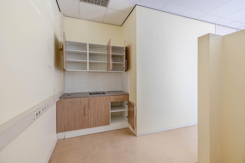 Bekijk foto 10 in  aan de  in 