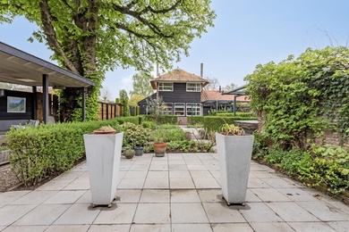 Bekijk foto 2 van Dorpsstraat 18