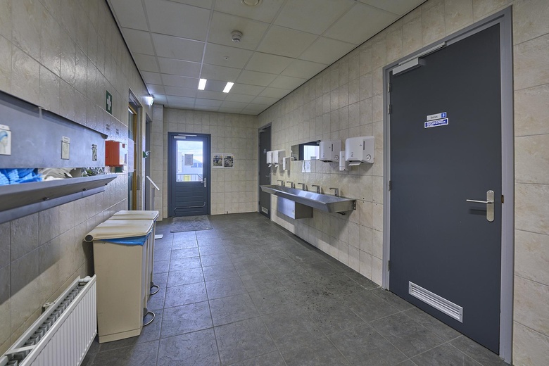 BedrijfsruimteaanDoornhoek 3765<br/> inVeghel BedrijfsruimteaanDoornhoek 3765<br/> inVeghel