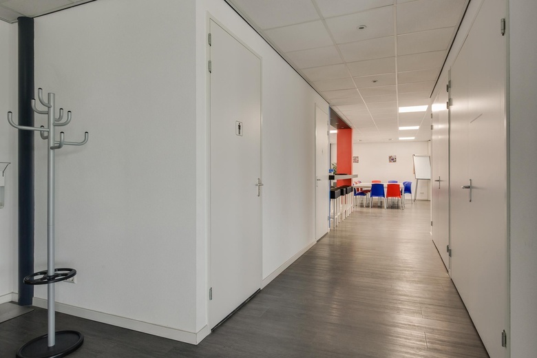BedrijfsruimteaanIndustrieweg 14<br/> inMaassluis BedrijfsruimteaanIndustrieweg 14<br/> inMaassluis