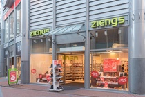 Bekijk foto 2 van eenheid 1 aan de Uitstraat 115 in Spijkenisse