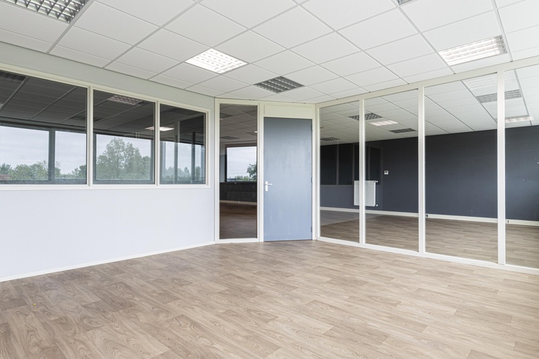 BedrijfsruimteaanJac. P. Thijsseweg 6<br/> inAlphen aan den Rijn BedrijfsruimteaanJac. P. Thijsseweg 6<br/> inAlphen aan den Rijn