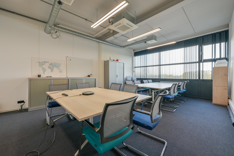 KantoorruimteaanAnthonie Fokkerstraat 33 B<br/> inBarneveld