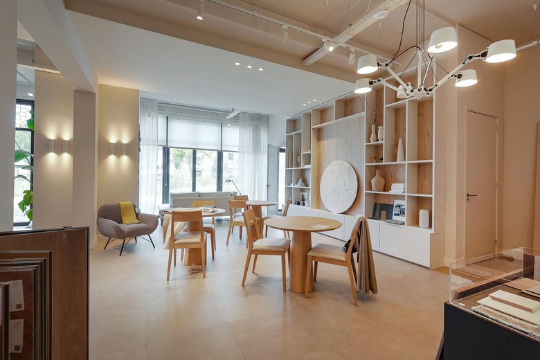 BedrijfsruimteaanJan van Krimpenweg 7 P<br/> inHaarlem BedrijfsruimteaanJan van Krimpenweg 7 P<br/> inHaarlem