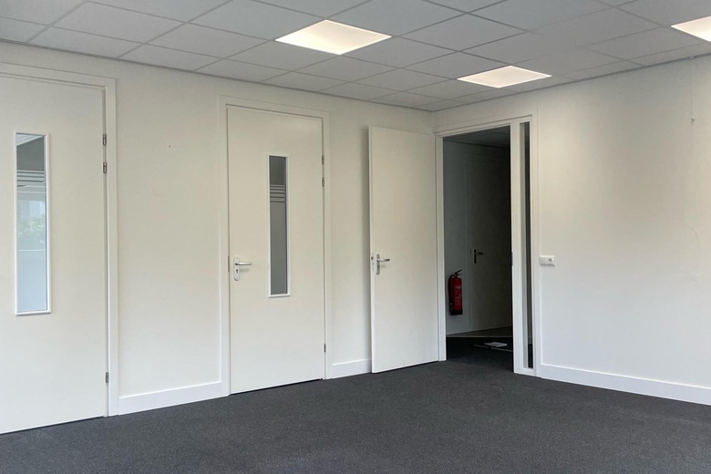 KantoorruimteaanZwarteweg 28 b<br/> inLeusden KantoorruimteaanZwarteweg 28 b<br/> inLeusden