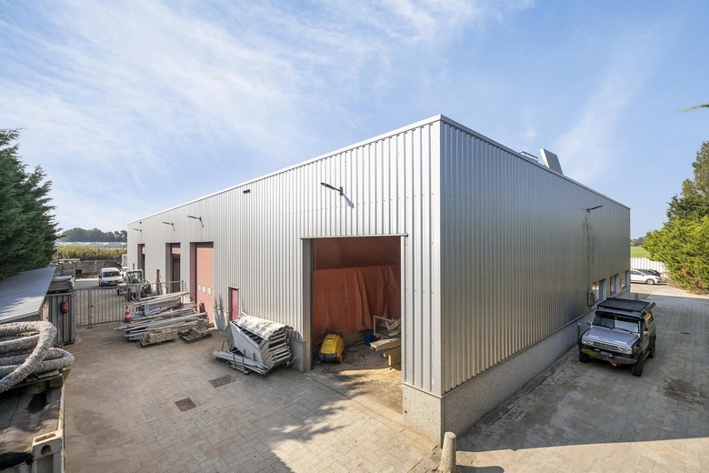 BedrijfsruimteaanPrinsenweg 7 a<br/> inVierpolders