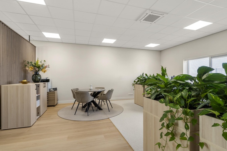 BedrijfsruimteaanBuskesdries 4<br/> inAndelst