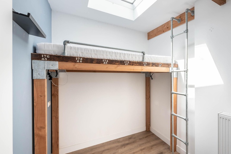 BedrijfsruimteaanBennebroekstraat 31 H<br/> inAmsterdam