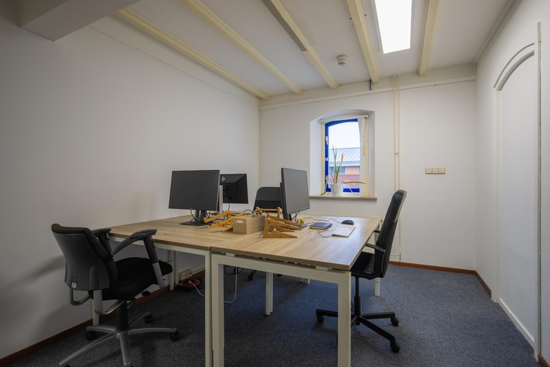 KantoorruimteaanDorpsstraat 29<br/> inElst