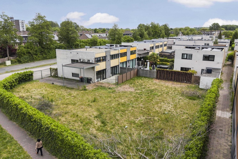 BedrijfsruimteaanOperetteweg 74<br/> inAlmere