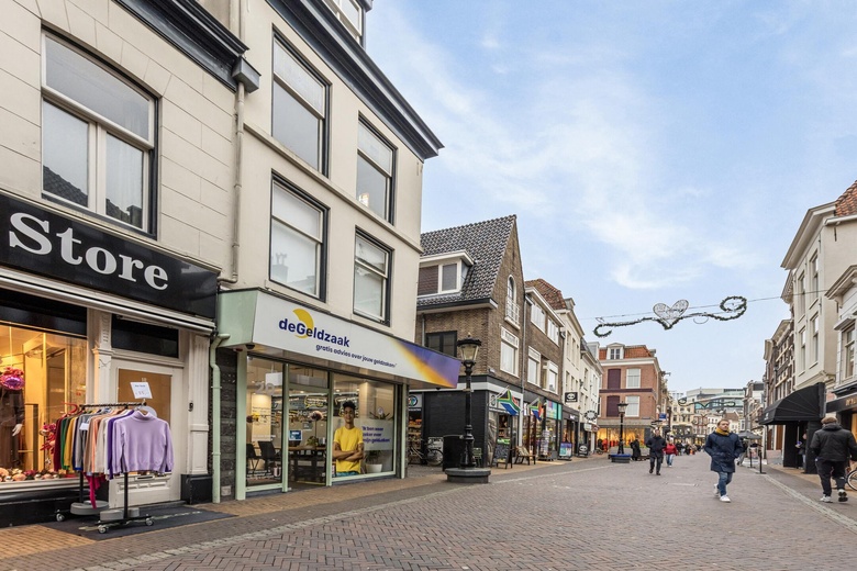 WinkelruimteaanSteenweg 20<br/> inUtrecht WinkelruimteaanSteenweg 20<br/> inUtrecht