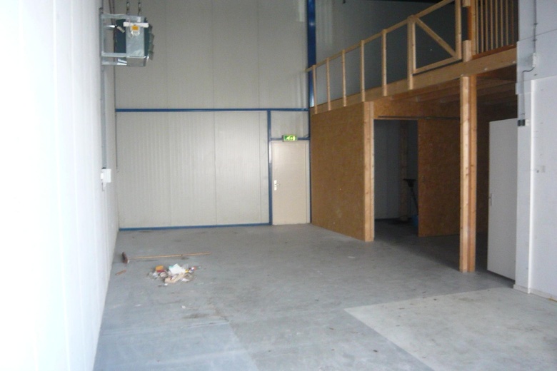 BedrijfsruimteaanLoohorst 2 b<br/> inZutphen BedrijfsruimteaanLoohorst 2 b<br/> inZutphen