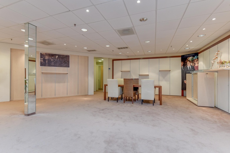 Winkelruimteaan't Loo 13 Verd.<br/> inHeiloo