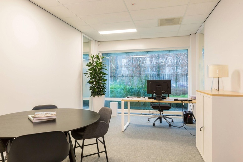 KantoorruimteaanParmentierweg 8<br/> inEindhoven KantoorruimteaanParmentierweg 8<br/> inEindhoven