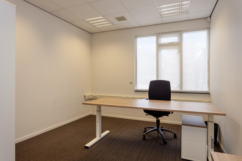 KantoorruimteaanMolenstraat 56<br/> inLith KantoorruimteaanMolenstraat 56<br/> inLith