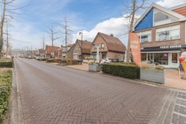 Bekijk foto 3 van Dennenlaan 65 Bekijk foto 3 van Dennenlaan 65