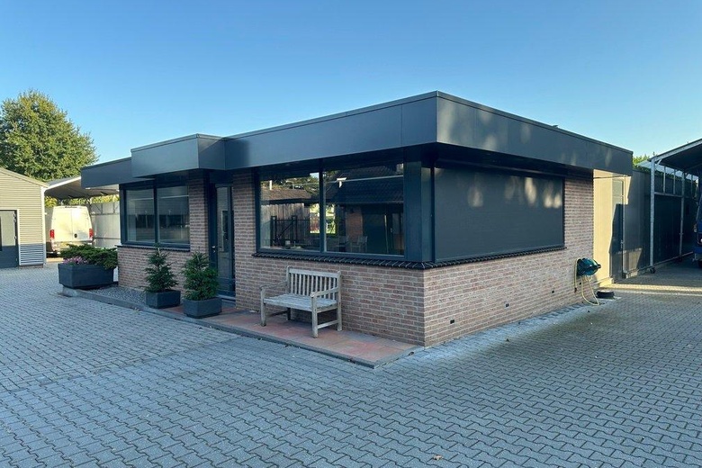 BedrijfsruimteaanHoofdstraat 91<br/> inZenderen