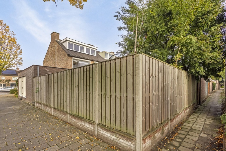 Bedrijfsruimteaanvan Renesseweg 19<br/> inEindhoven