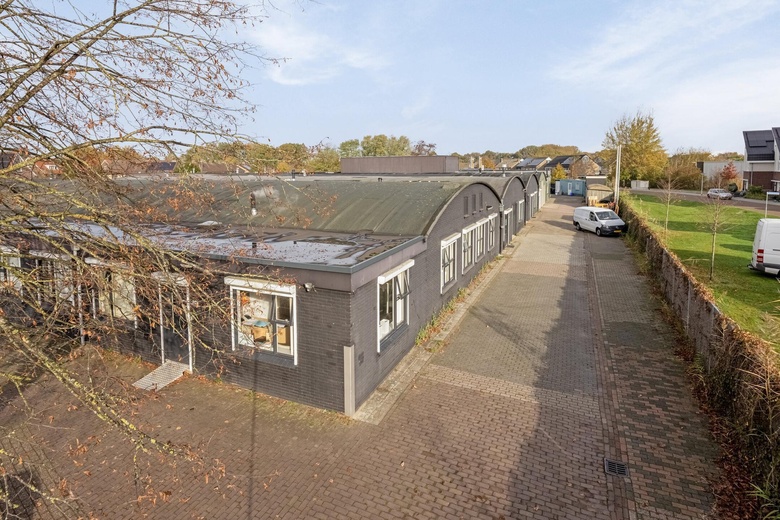 BedrijfsruimteaanM.A.de Ruijterstraat 18 - 20<br/> inHaaksbergen BedrijfsruimteaanM.A.de Ruijterstraat 18 - 20<br/> inHaaksbergen
