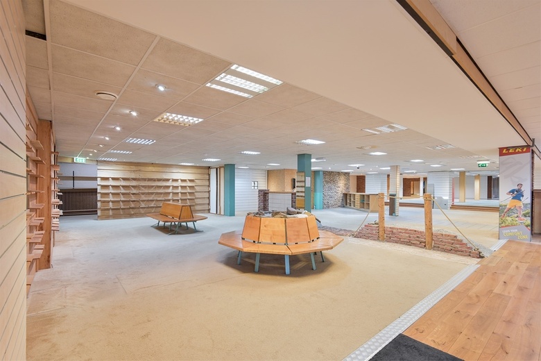 WinkelruimteaanMolenstraat 10<br/> inLimbricht WinkelruimteaanMolenstraat 10<br/> inLimbricht