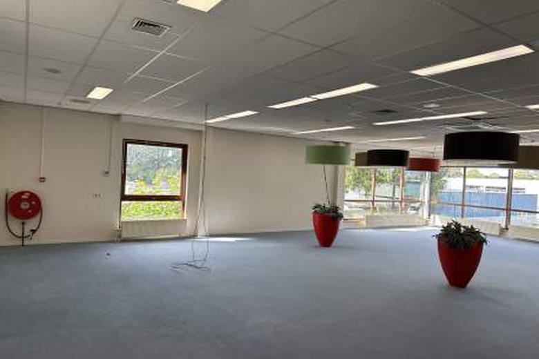 BedrijfsruimteaanEkkersrijt 1412<br/> inSon en Breugel