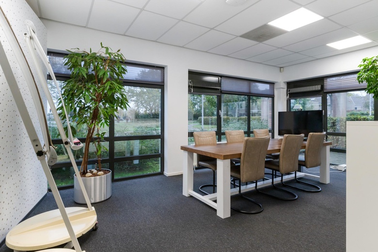 KantoorruimteaanLemelerberg 25 - 27<br/> inAlphen aan den Rijn