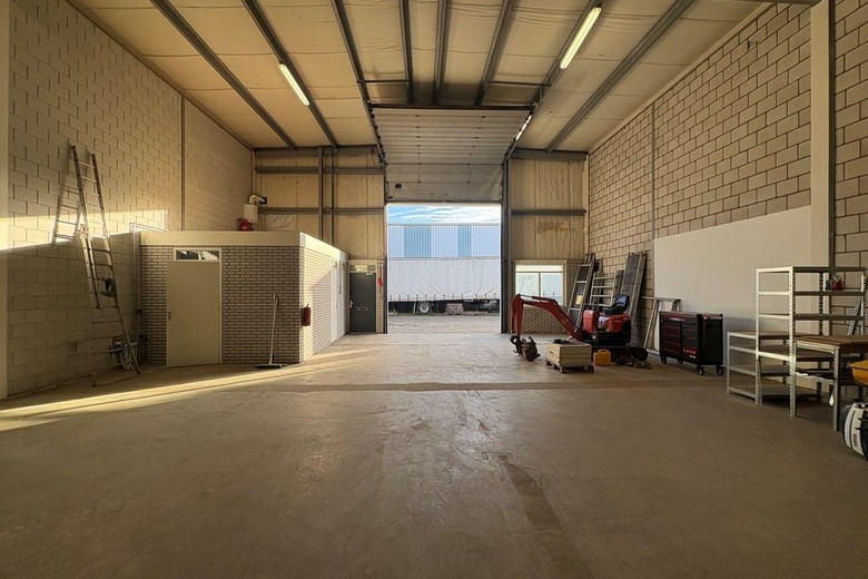 BedrijfsruimteaanMarie Curiestraat 15<br/> in's-Gravenzande