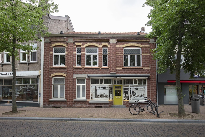 Bekijk foto 1 van Hoofdstraat 80 Bekijk foto 1 van Hoofdstraat 80