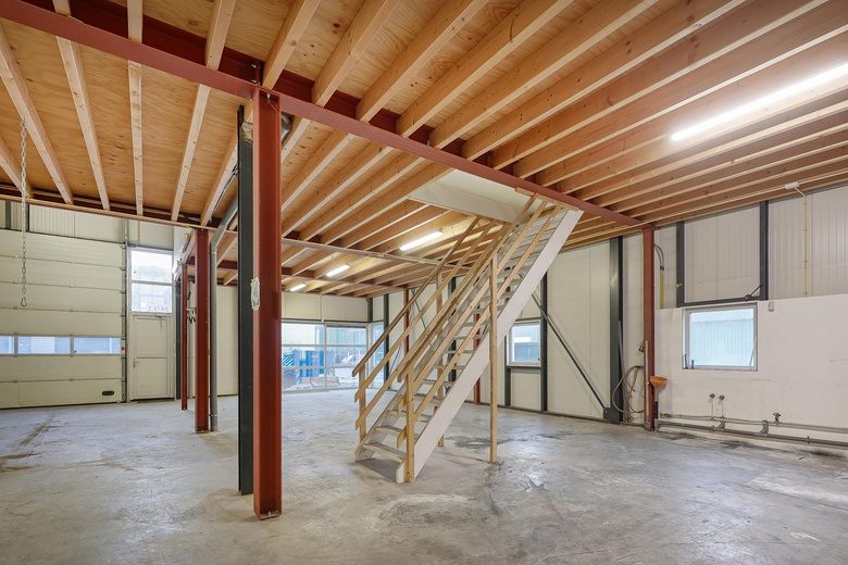 BedrijfsruimteaanAngstelpark 201<br/> inNieuwersluis