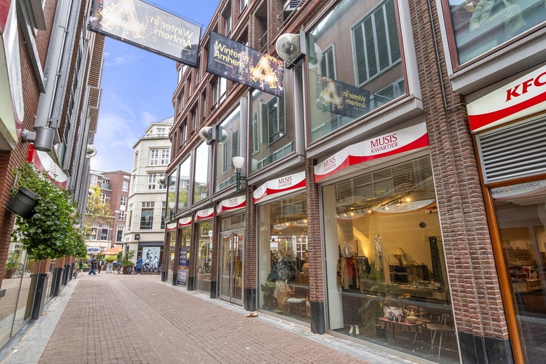 WinkelruimteaanDwingelstraat 8<br/> inArnhem WinkelruimteaanDwingelstraat 8<br/> inArnhem