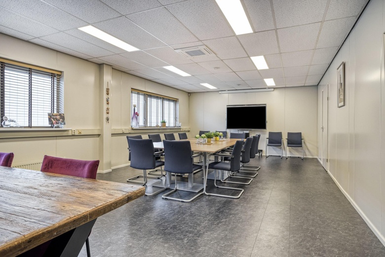 BedrijfsruimteaanPascalstraat 70<br/> inDordrecht BedrijfsruimteaanPascalstraat 70<br/> inDordrecht