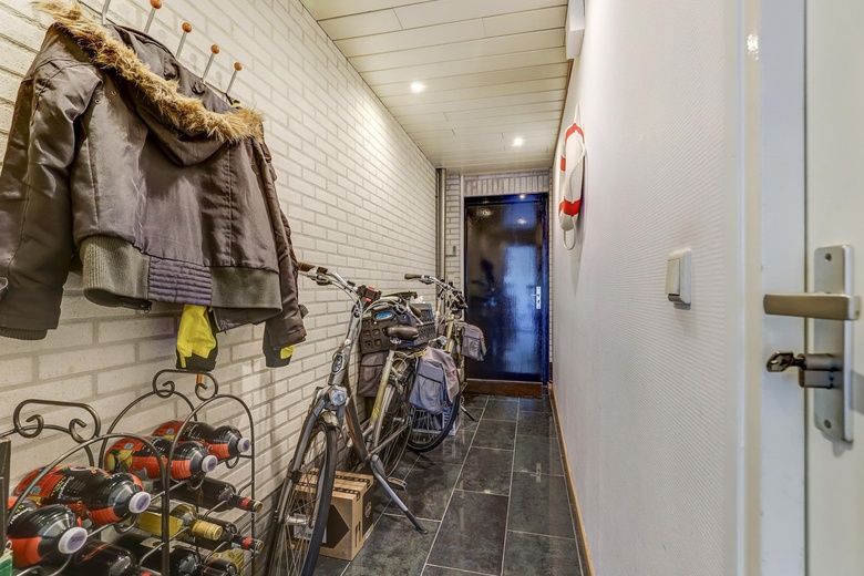 BedrijfsruimteaanBreedijk 20 - 22<br/> inHelmond