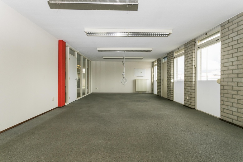 BedrijfsruimteaanOude Roderweg 14<br/> inHeerlen BedrijfsruimteaanOude Roderweg 14<br/> inHeerlen