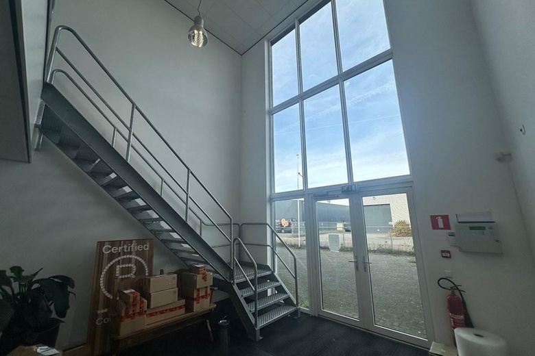 BedrijfsruimteaanAlbert Einsteinweg 21<br/> inRoermond