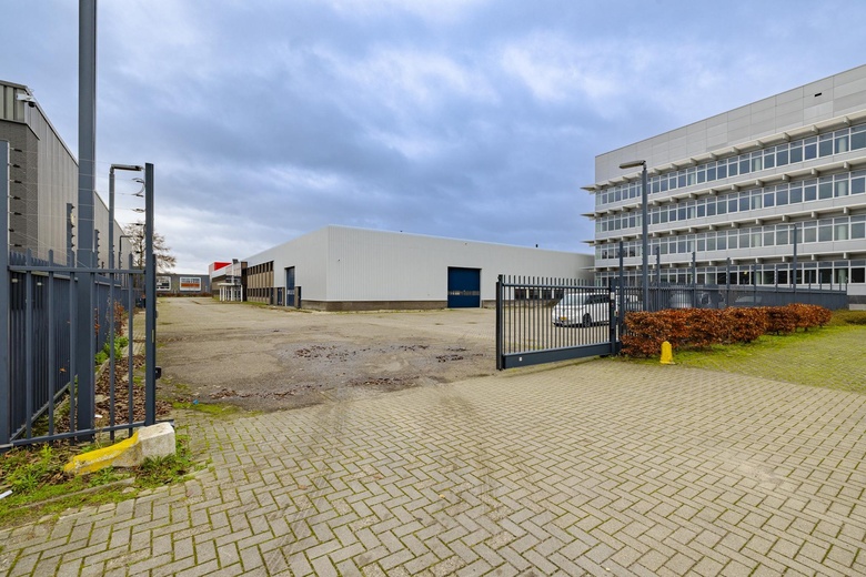 BedrijfsruimteaanLemelerbergweg 20<br/> inAmsterdam