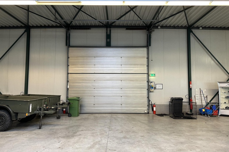 BedrijfsruimteaanProvincialeweg Noord 84 - 87<br/> inDoenrade BedrijfsruimteaanProvincialeweg Noord 84 - 87<br/> inDoenrade