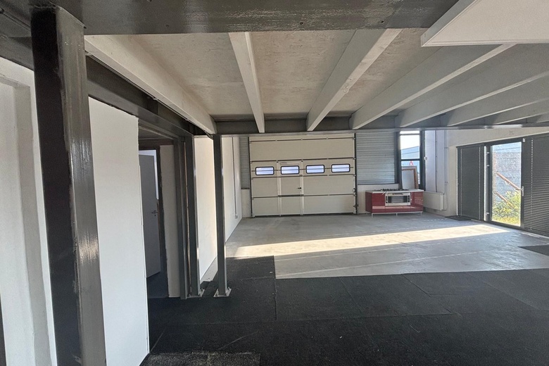 KantoorruimteaanSiloweg 642<br/> inDen Bosch KantoorruimteaanSiloweg 642<br/> inDen Bosch