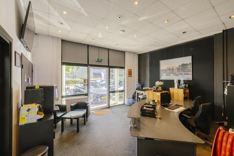 BedrijfsruimteaanLemelerbergweg 60<br/> inAmsterdam