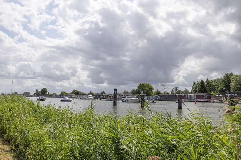BedrijfsruimteaanNijverheidslaan 10 N<br/> inWeesp BedrijfsruimteaanNijverheidslaan 10 N<br/> inWeesp