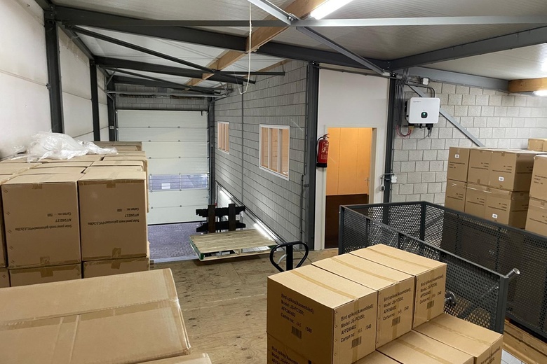 BedrijfsruimteaanAmbachtstraat 16<br/> inWijk en Aalburg BedrijfsruimteaanAmbachtstraat 16<br/> inWijk en Aalburg