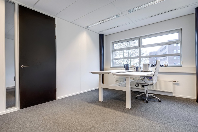 KantoorruimteaanMaanlander 47<br/> inAmersfoort KantoorruimteaanMaanlander 47<br/> inAmersfoort