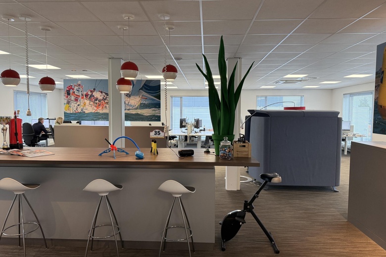 KantoorruimteaanZwolseweg 17 - 21<br/> inBarendrecht KantoorruimteaanZwolseweg 17 - 21<br/> inBarendrecht