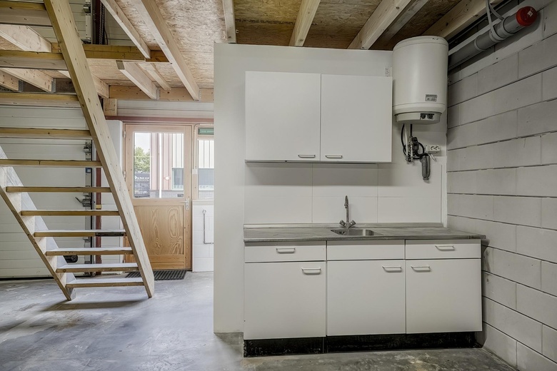 BedrijfsruimteaanRooseveltstraat 6 B<br/> inLeiden BedrijfsruimteaanRooseveltstraat 6 B<br/> inLeiden