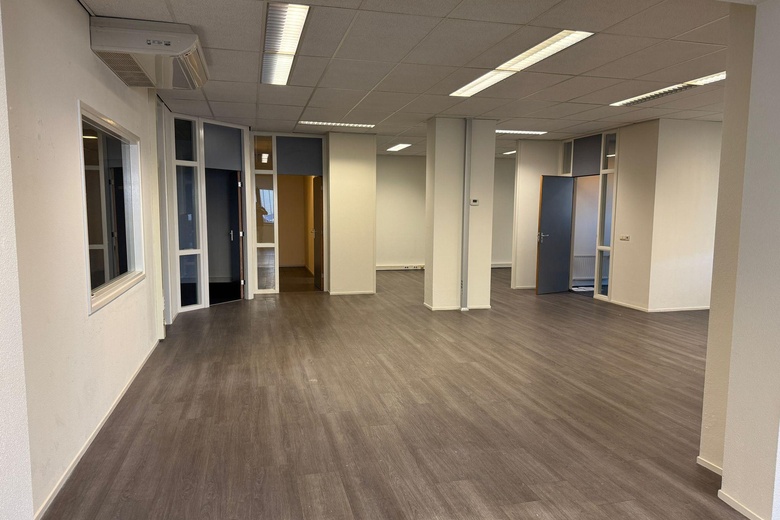 KantoorruimteaanRietveldenweg 41 B<br/> inDen Bosch KantoorruimteaanRietveldenweg 41 B<br/> inDen Bosch