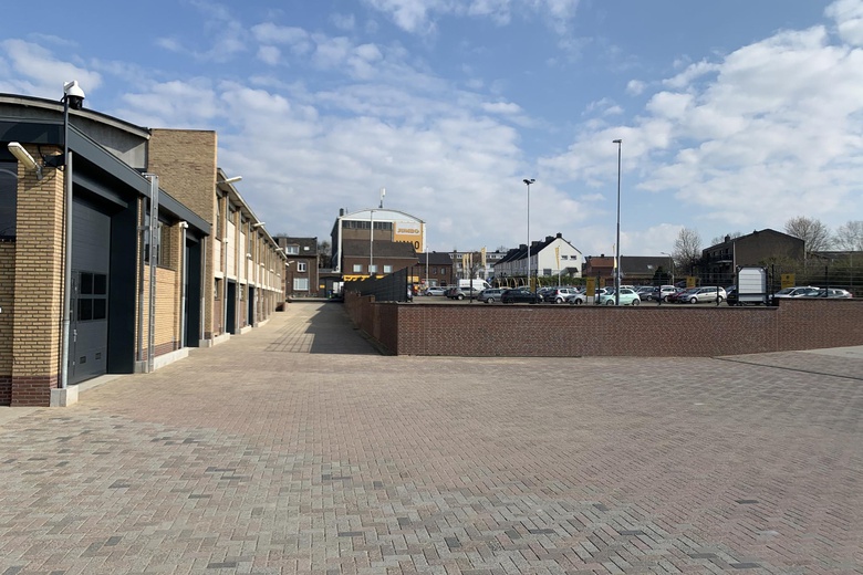 BedrijfsruimteaanKuilenstraat 60<br/> inMeerssen BedrijfsruimteaanKuilenstraat 60<br/> inMeerssen
