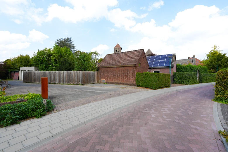 WinkelruimteaanKerkstraat 10<br/> inBeek en Donk