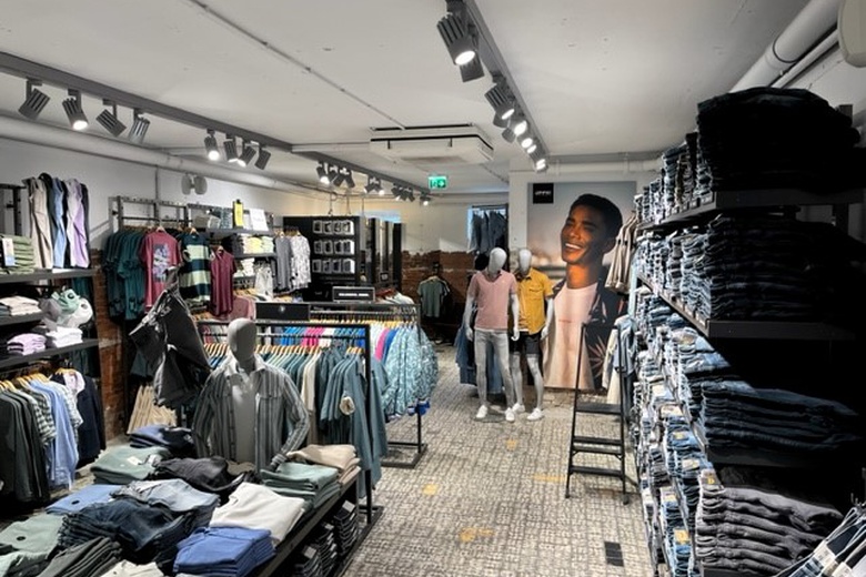 Bekijk foto 5 in  aan de  in 